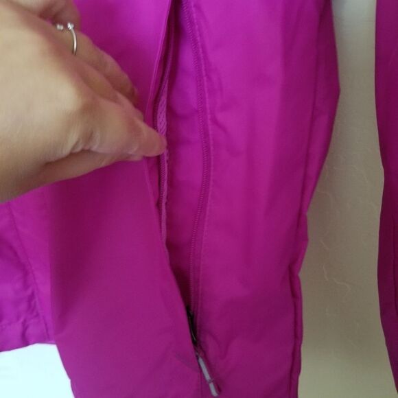 Columbia Rain Jacket - Picture 5 of 6